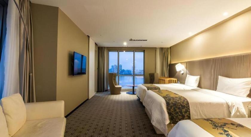 Shanghai Bund South China Harbour View Hotel Exterior photo